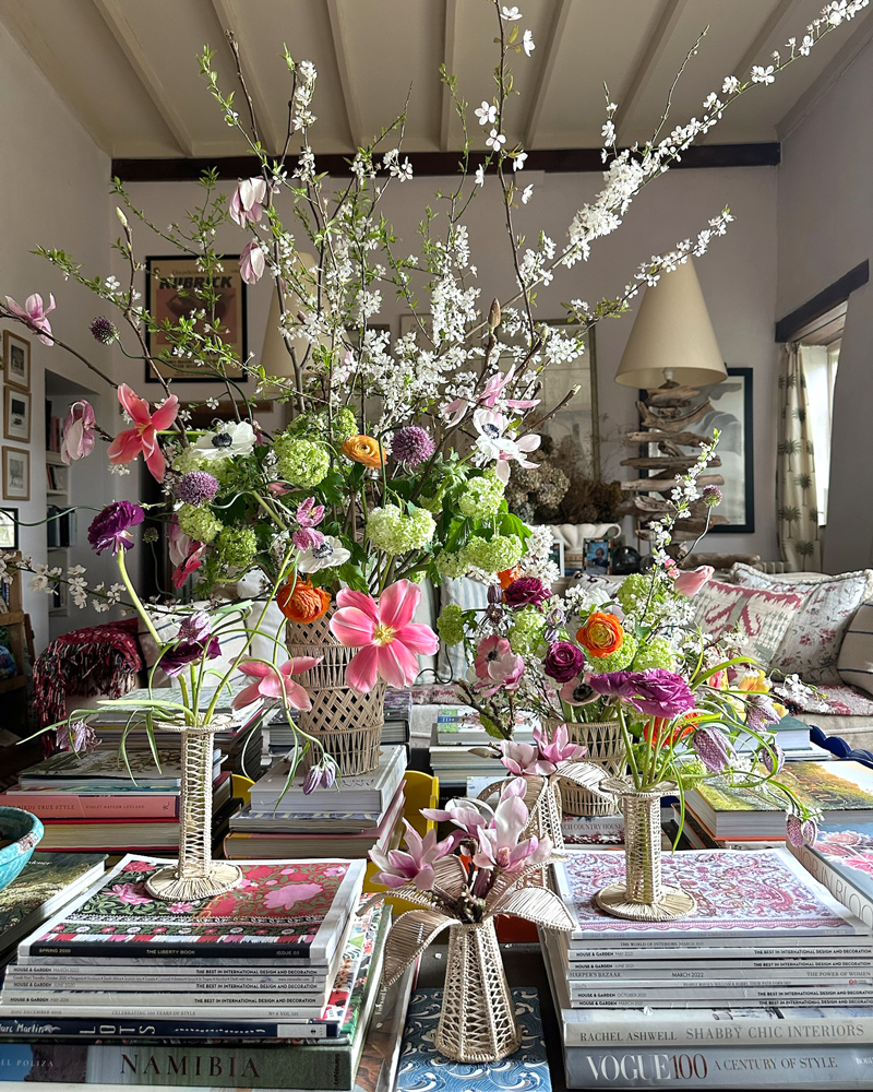 RATTAN PETAL VASE SET