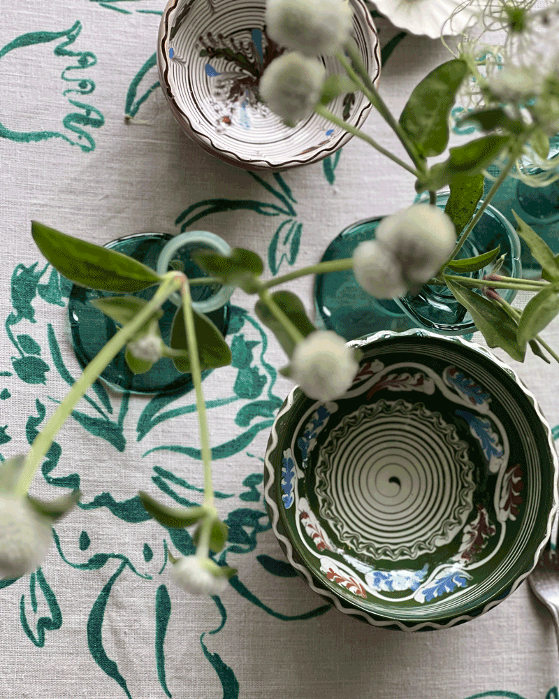 GREEN FLORAL TABLECLOTH