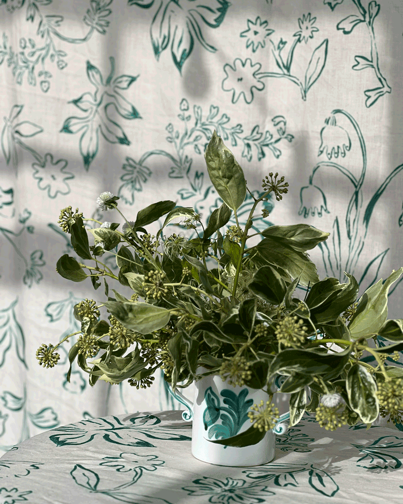 GREEN FLORAL TABLECLOTH