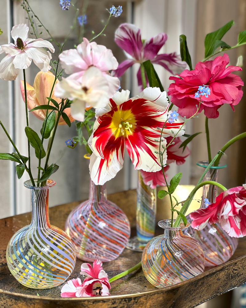 TALL PINK FILIGRANA VASE