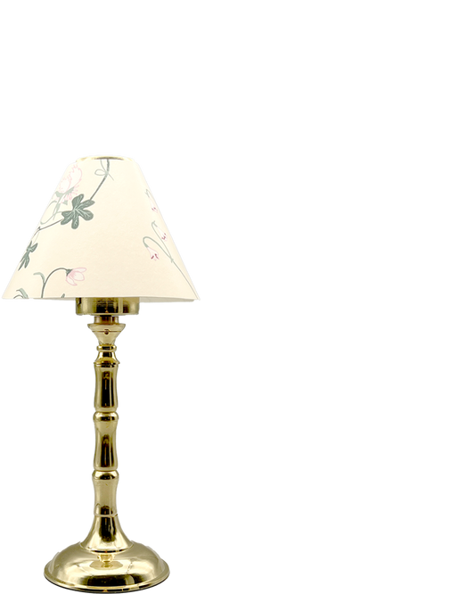 SHORT TEALIGHT CANDLE STAND