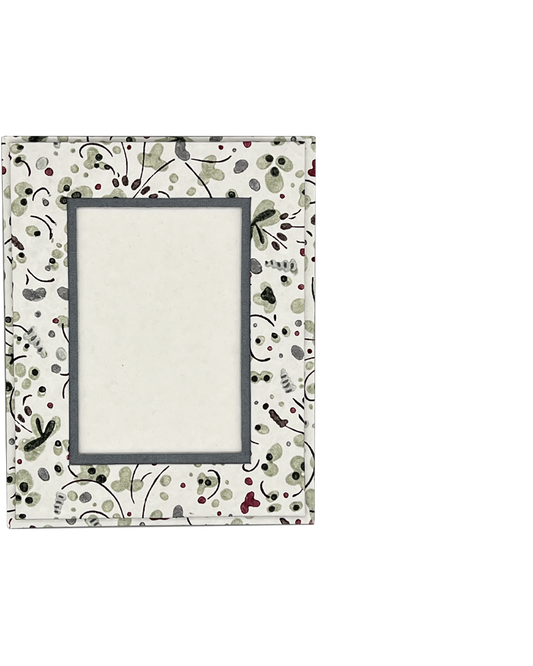 BLOCK PRINTED GREEN POSIE FRAME