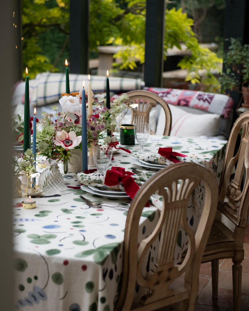 POSIE TABLECLOTH