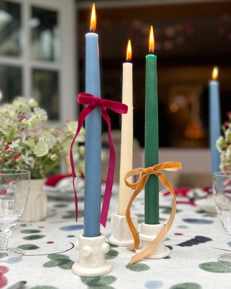 STONEWARE SHORT CANDLESTICK SET